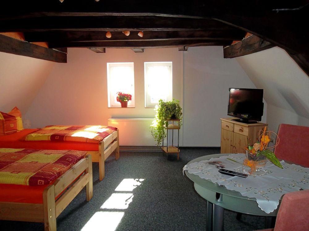 Gasthaus Hotel Zum Kreuz Stetten am Kalten Markt Luaran gambar